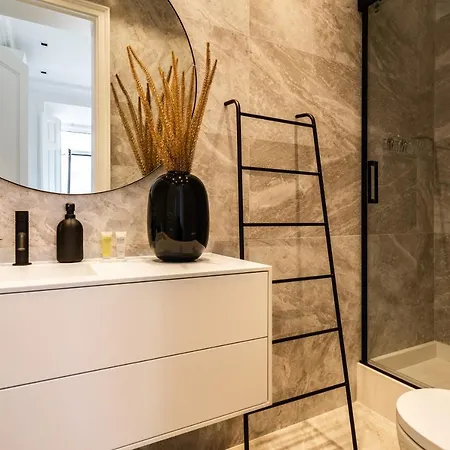 Akicity Campolide Selected Apartman *
