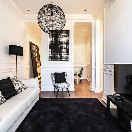 Apartment Akicity Campolide Selected